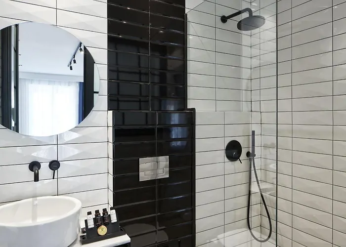 Cozy Ξενοδοχείο *